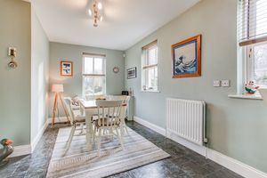 Photo 25- click for photo gallery